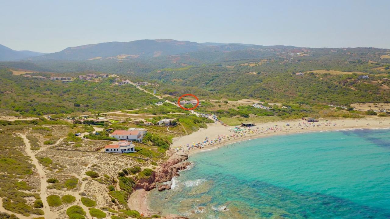 A.I.R. Villa Marinedda Isola Rossa Exterior photo